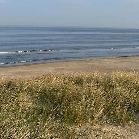 Strandhuisje Daan Dicht Bij Zee En Strand Каллантсог Екстер'єр фото