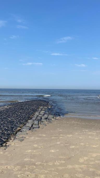 Strandhuisje Daan Dicht Bij Zee En Strand Каллантсог Екстер'єр фото