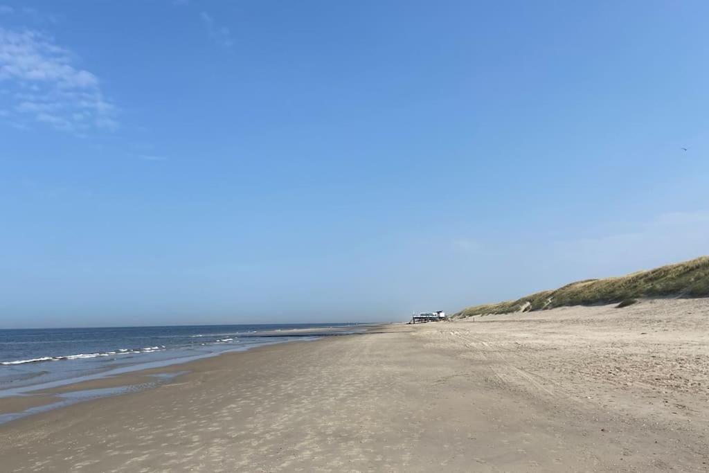 Strandhuisje Daan Dicht Bij Zee En Strand Каллантсог Екстер'єр фото
